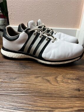 adidas Boost TOUR360 Spikeless Golf Shoes, Men's Size 13